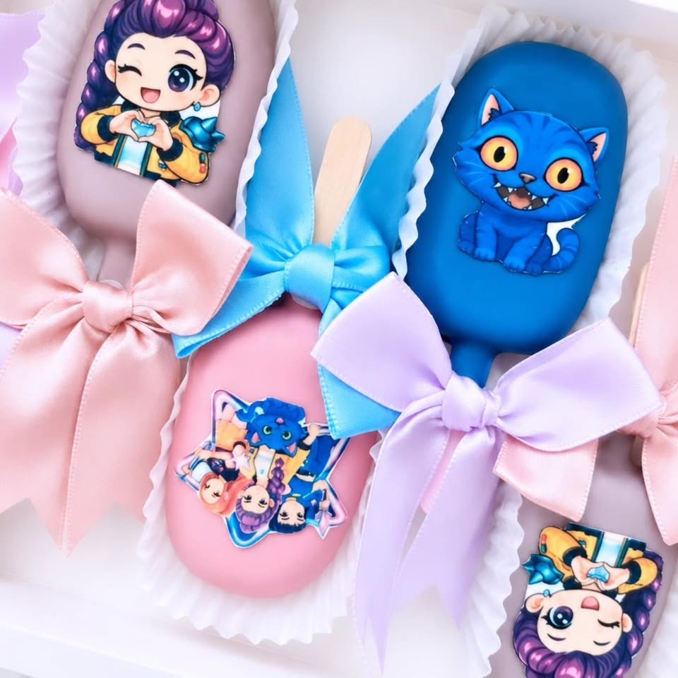 Cakesicles